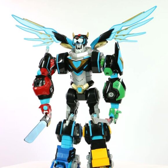 18in VOLTRON HYPERPHASE LEGENDARY DEFENDER-Sealed Case-SDCC 2018-Netflix-Golion